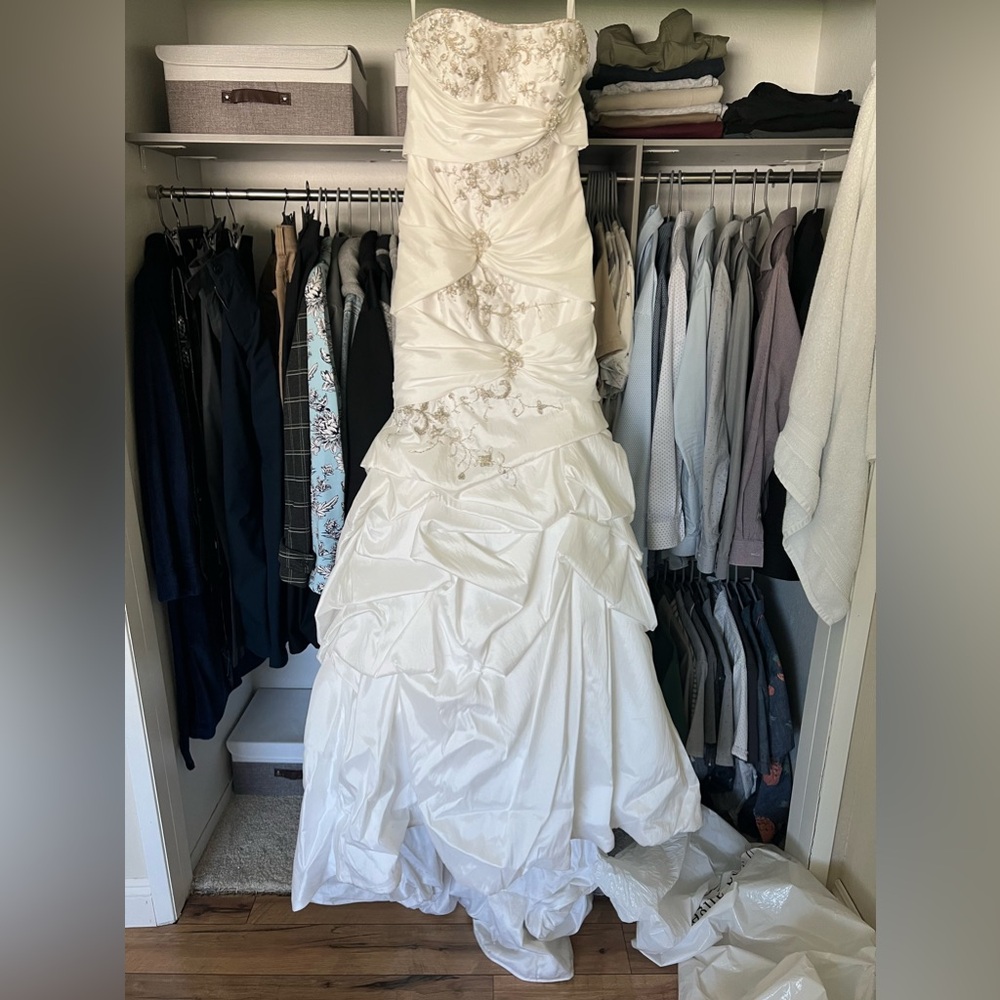 Alfred Angelo Wedding Dress